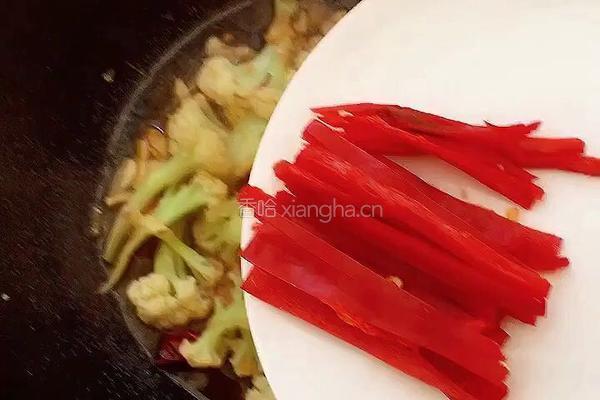 辣味菜花的做法图解15