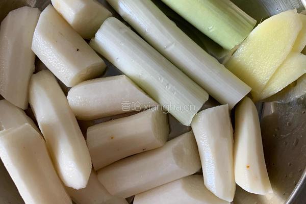 萝卜山药排骨汤的做法图解4