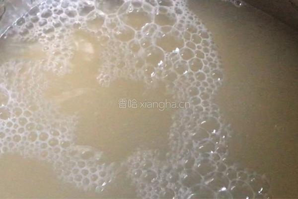 黄瓜鸡肉小米粥（减肥版）的做法图解2