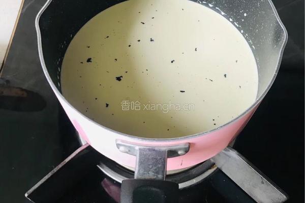 法式焦糖布丁的做法图解3