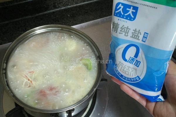 美味蔬菜鱼汤面的做法图解12