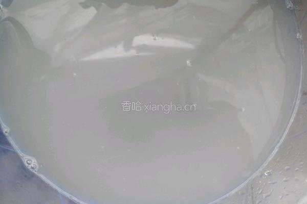 酸菜炒腰花的做法图解3