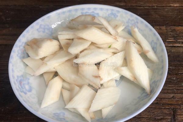 剁椒山药（低脂减肥版）的做法图解1