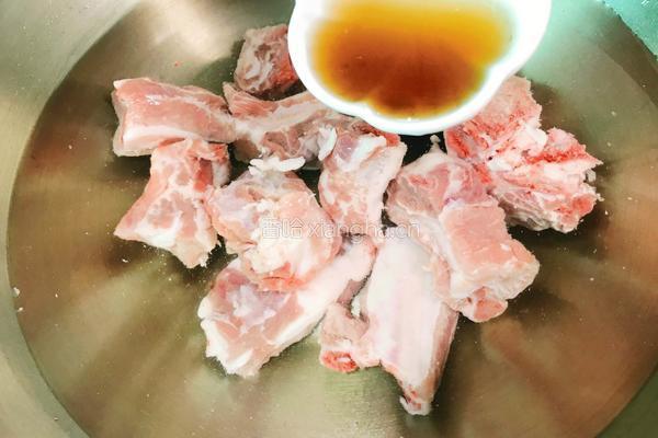 薏仁冬瓜排骨汤的做法图解2