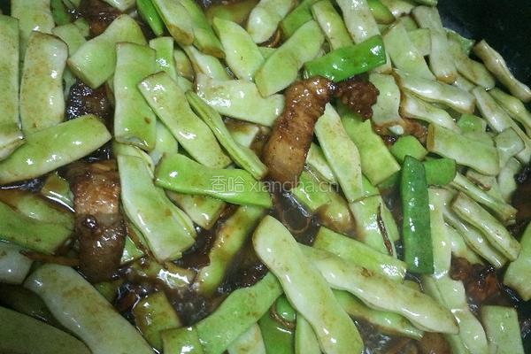 五花肉豆角焖面的做法图解6