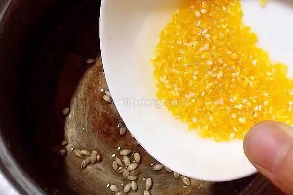 蜜枣小麦粥的做法图解5
