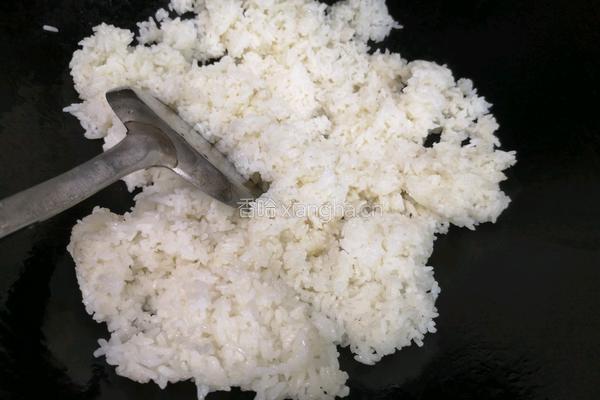 鸡粒饭的做法图解4