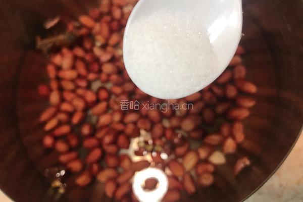 芹菜拌花仁的做法图解4