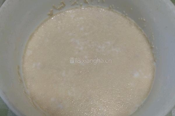无需揉出膜的手撕豆沙面包的做法图解1