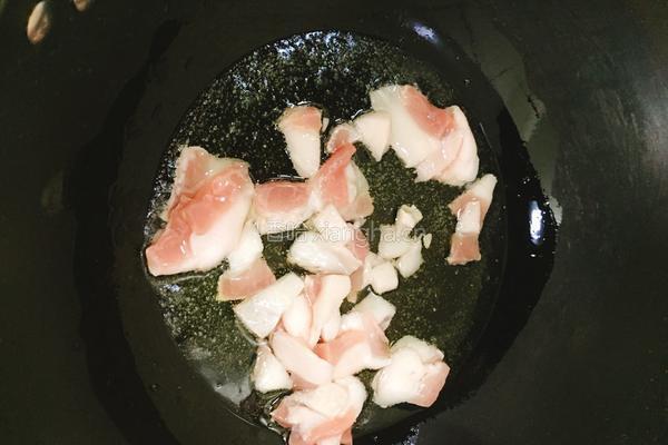 洋葱炒豆干的做法图解3