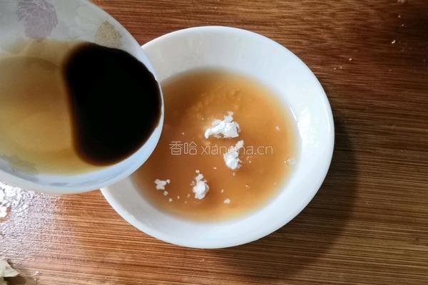 苦瓜炒鱿鱼的做法图解8