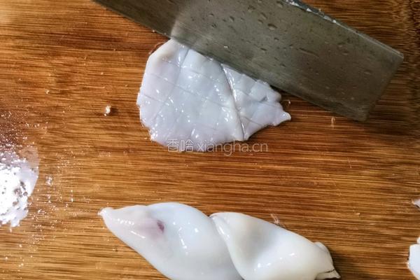 苦瓜炒鱿鱼的做法图解13