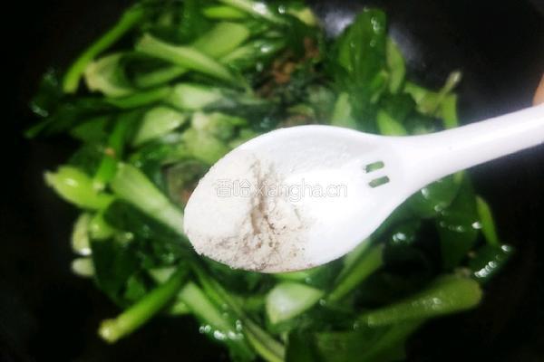 口蘑炒青菜的做法图解11