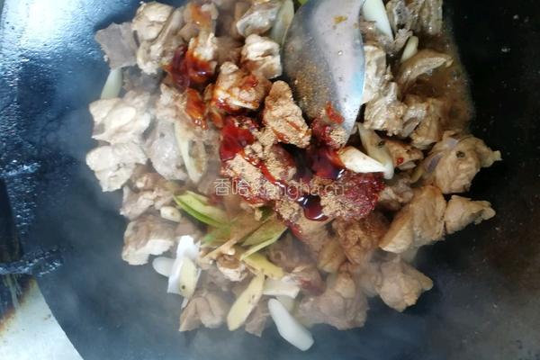 土豆烧排骨的做法图解5