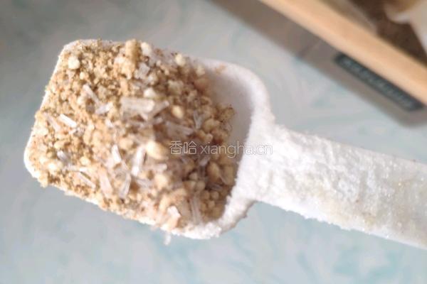 家常酱爆茼蒿的做法图解7