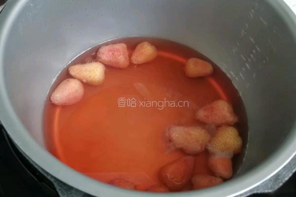 黄冰糖草莓饮的做法图解4