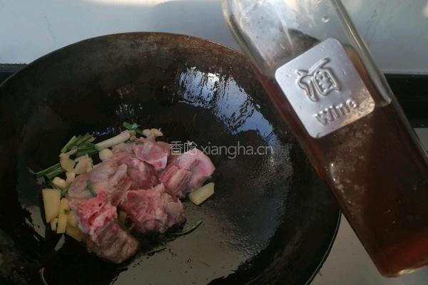 排骨炖豆角焖面的做法图解5