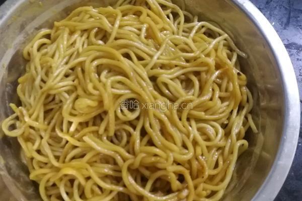 排骨炖豆角焖面的做法图解17