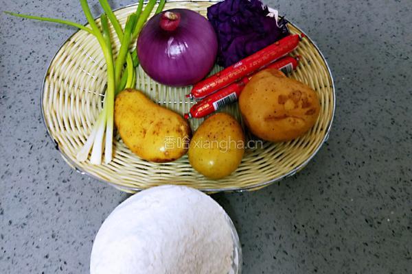 五香土豆饼的做法图解1