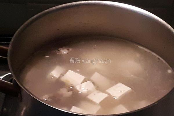 鸭架白菜豆腐汤的做法图解7