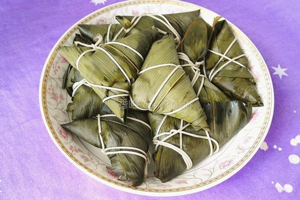 西米红豆三角粽的做法图解17