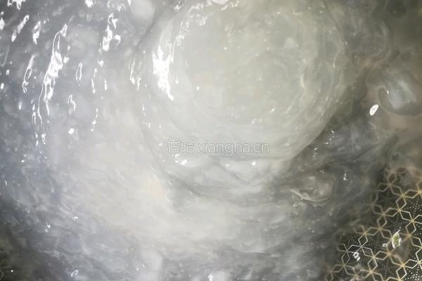 豌豆粉鱼鱼的做法图解3