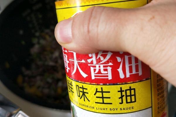 腊肠焖饭的做法图解15