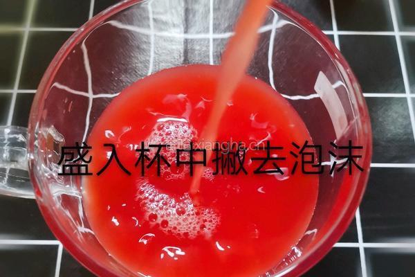冰凉可口的西瓜汁的做法图解8