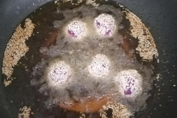 紫薯芝麻球的做法图解7