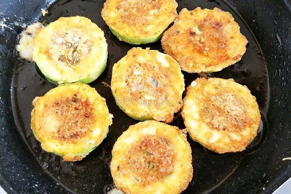 西葫芦肉馅饼的做法图解8