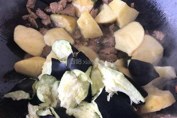 茄子炖土豆的做法图解6