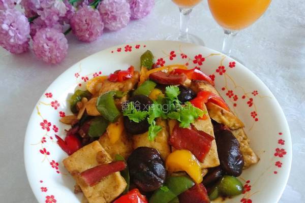 腊肠豆腐香菇煲的做法图解13