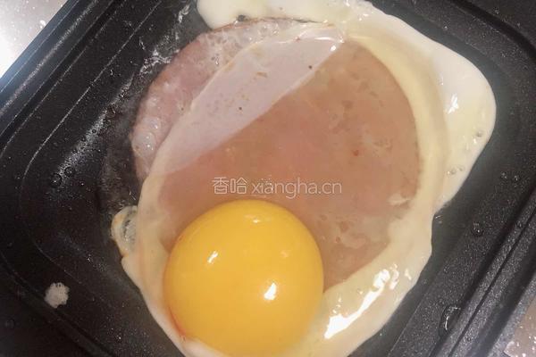 封边火腿蛋三明治（快手餐）的做法图解4