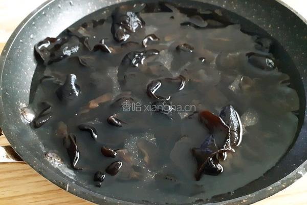 排骨蒸木耳的做法图解8