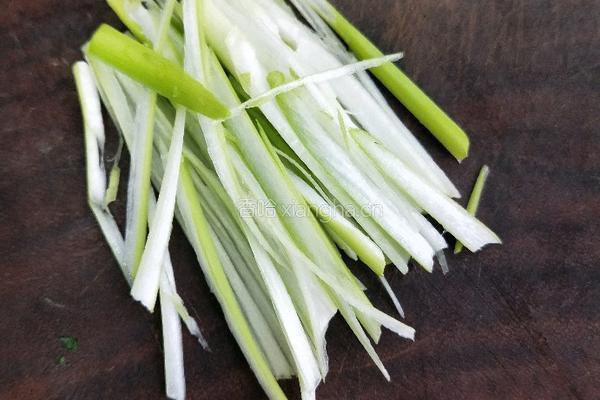 白芸豆拌菠菜的做法图解9
