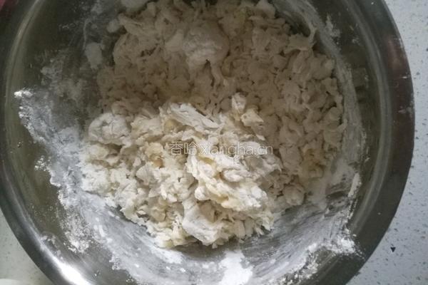 葱油饼的做法图解2