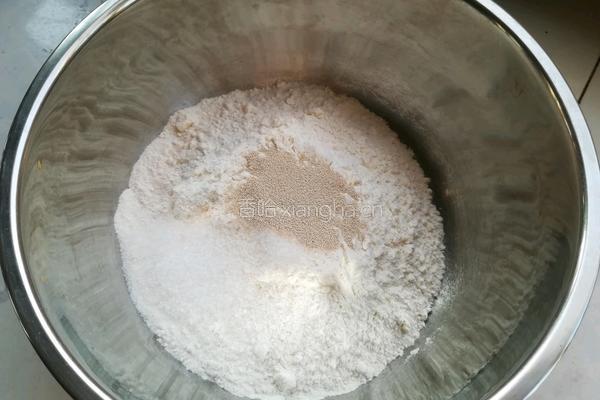 煎花卷的做法图解1