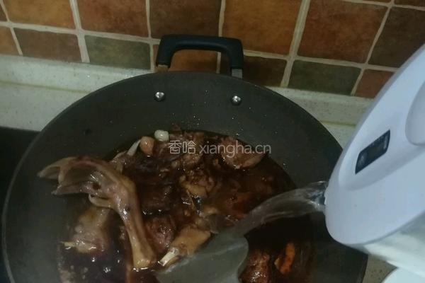 土豆烧鹅的做法图解10