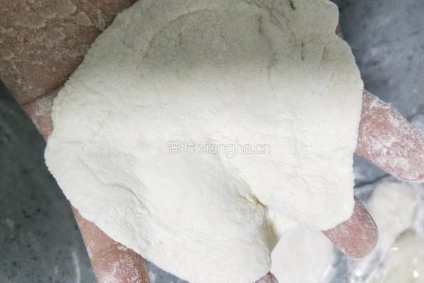 蒸包子(韭菜鸡蛋粉条）的做法图解27