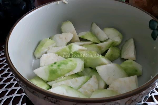 丝瓜炒蛋的做法图解2