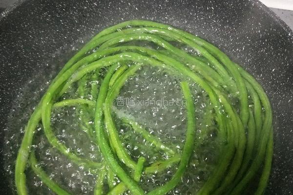 盘丝豇豆的做法图解5