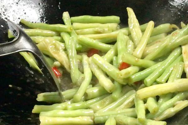 茄子焖豆角的做法图解8