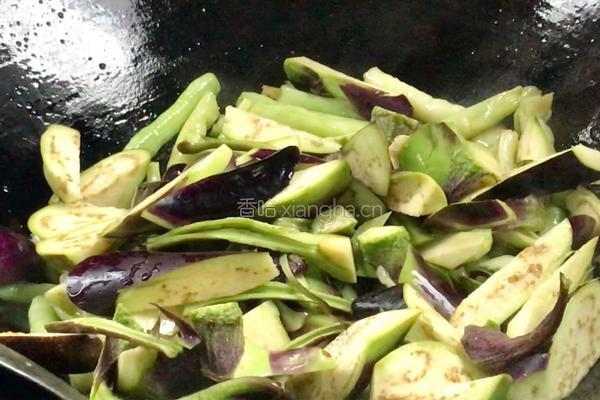 茄子焖豆角的做法图解9