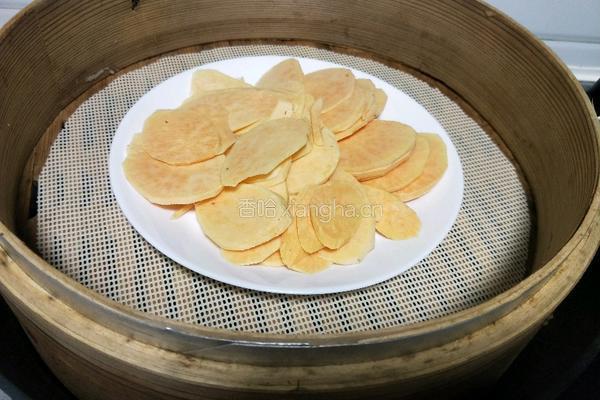 红薯椰丝球的做法图解3