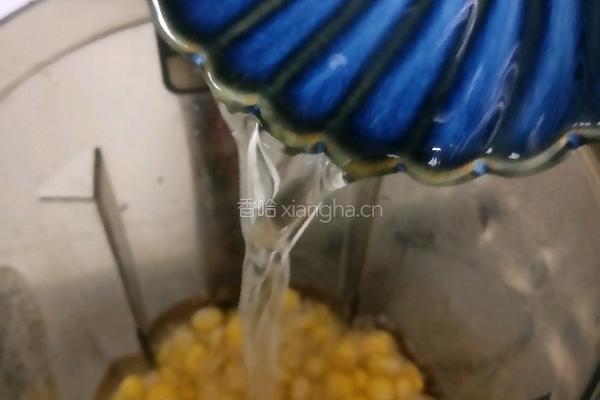 鲜榨玉米汁的做法图解5