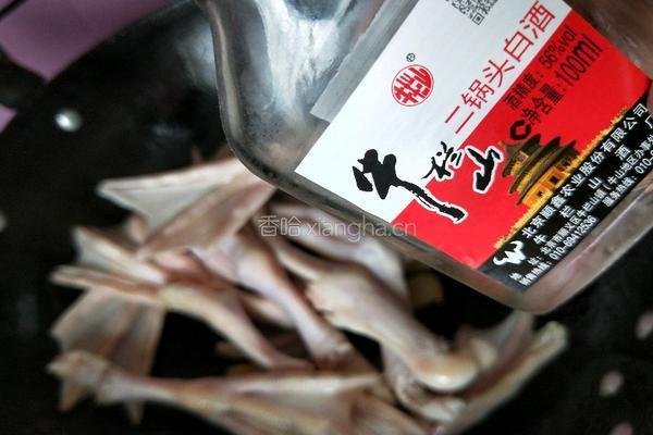 红烧鸭爪的做法图解5