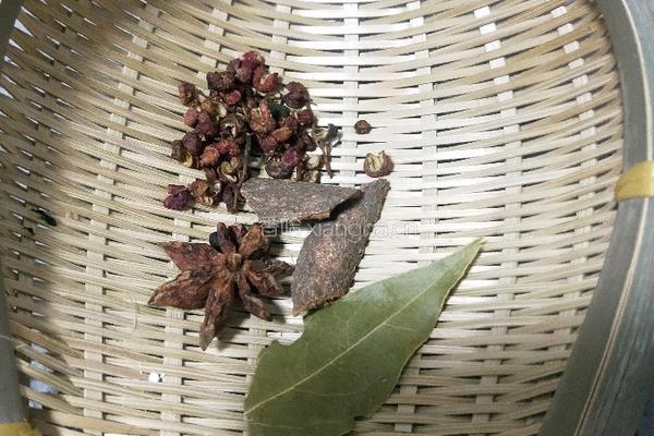 花干卤鸡蛋的做法图解3