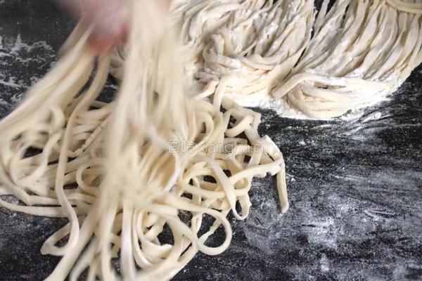 手工面的做法图解9