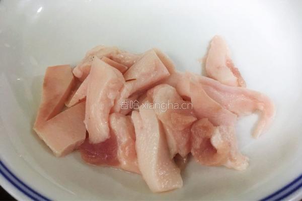 油豆腐烧肉的做法图解1