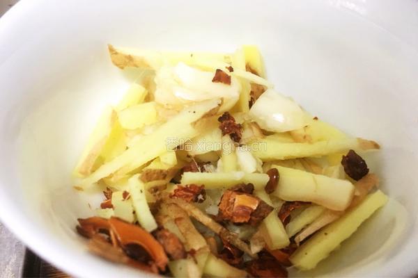 油豆腐烧肉的做法图解3